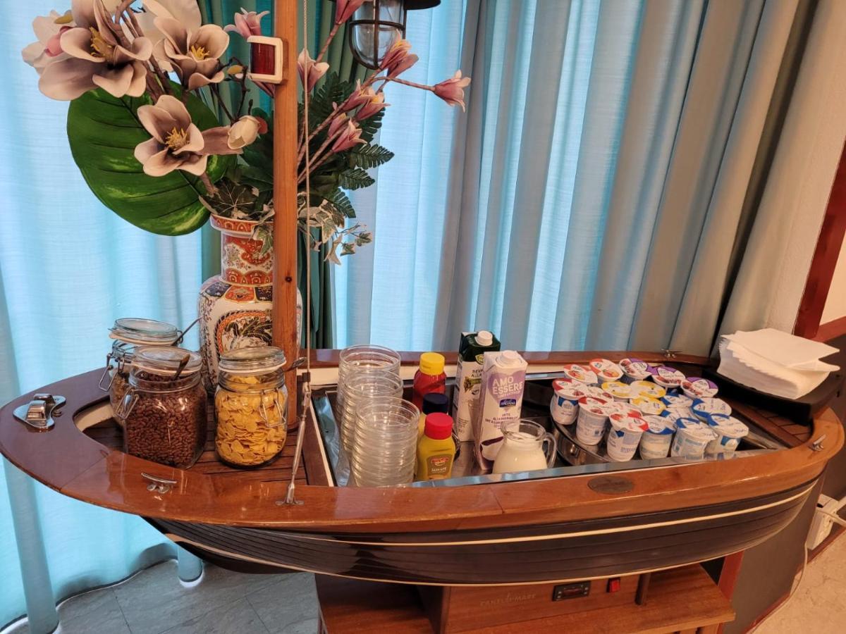 Si Rimini Hotel מראה חיצוני תמונה